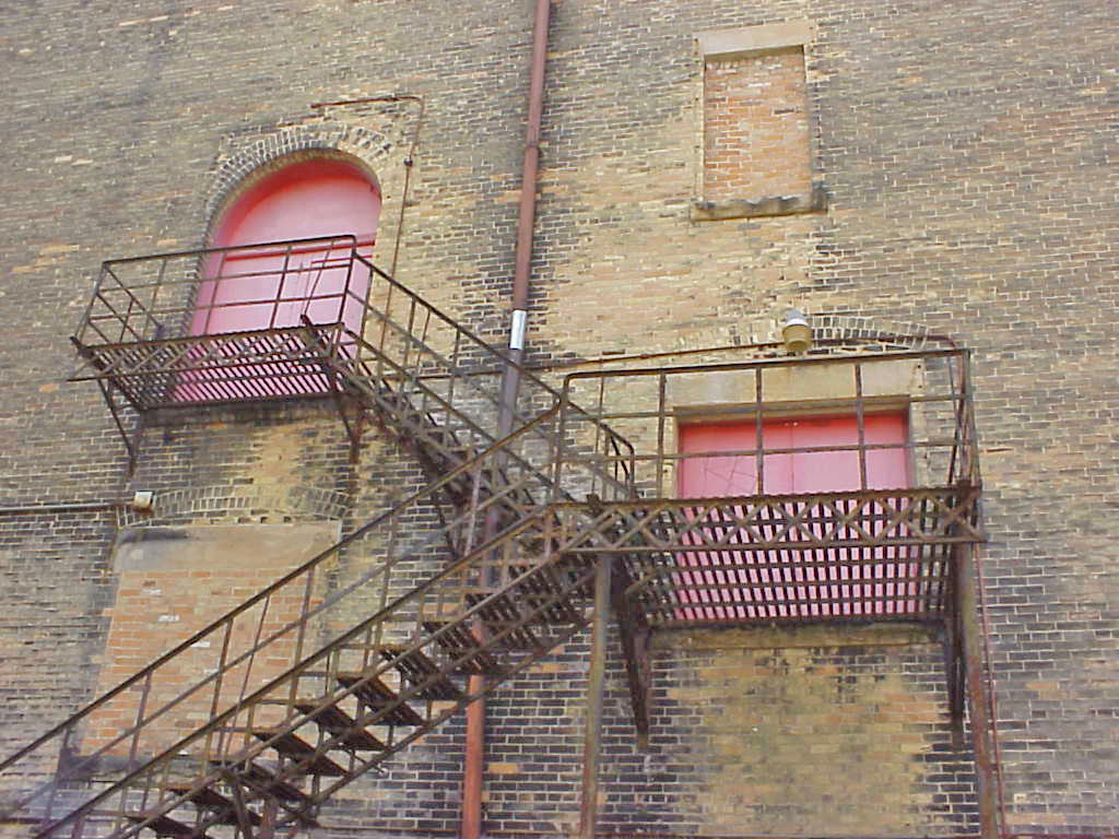 SORG_EXTERIOR_NORTH_HOUSE_B