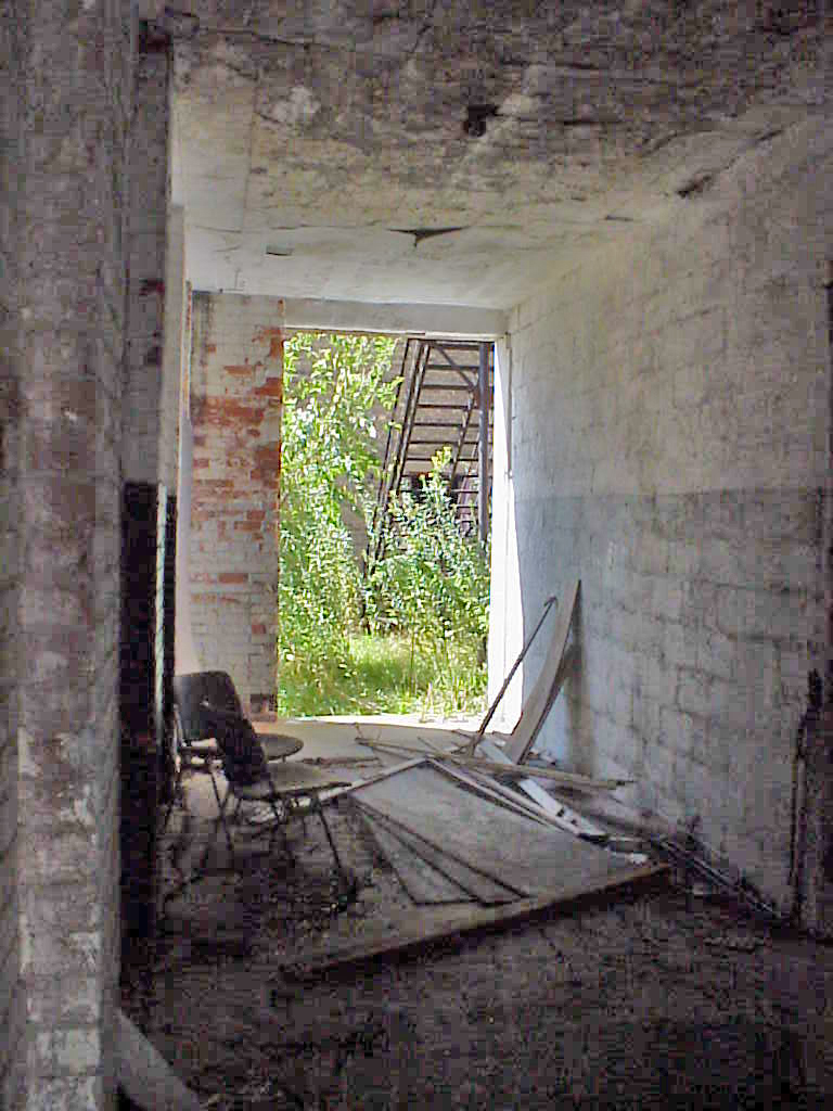 SORG_SOUTH_SERVICE_BUILDING