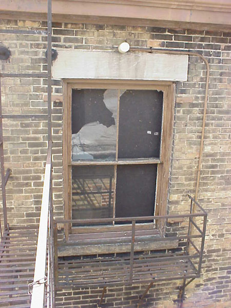 SORG_6-15-2013_4TH-FLOOR_WC_WINDOW