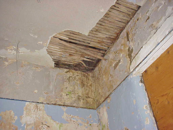 COMMERCIAL_SW_CORNER_3RD_DRY