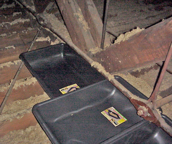 4-8-13_BINS_ABOVE_FRONT_SEAT_LEAK