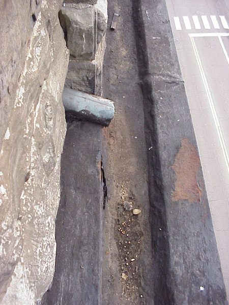 SORG_COMMERCIAL_GUTTERwithSPOUT